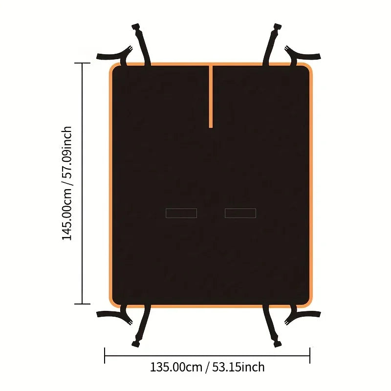 Dimensions de la housse : 145 cm de long sur 135 cm de large, sangles aux quatre coins